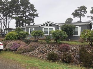 4282 SW Eriksen Ave, Waldport, OR 97394