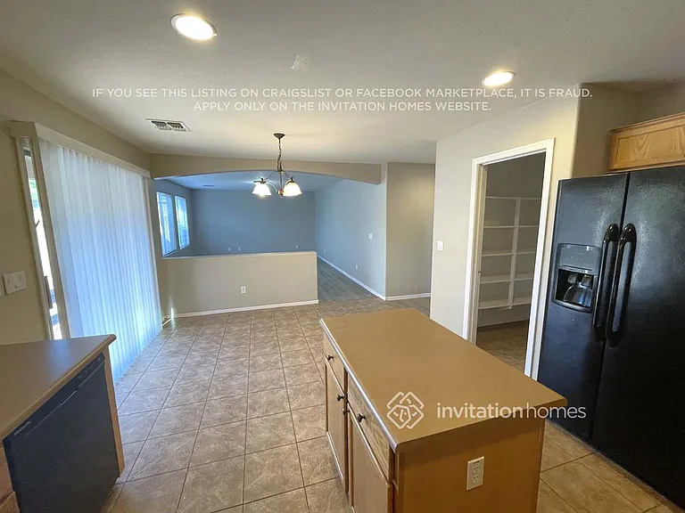 24902 W Wayland Dr — Photo 6