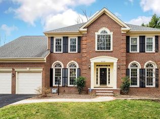 8548 Hooes Rd, Springfield, VA 22153