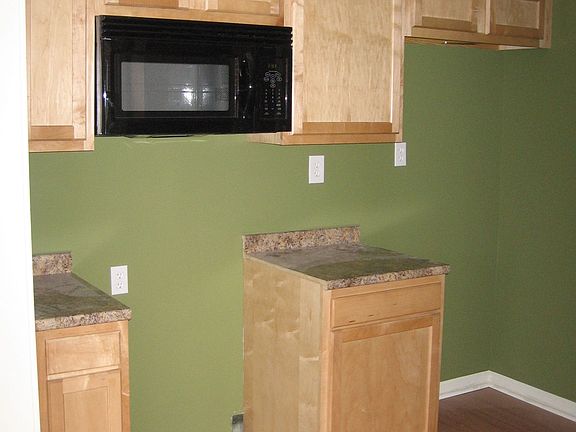 Kitchen w/ new Maple Cabinets