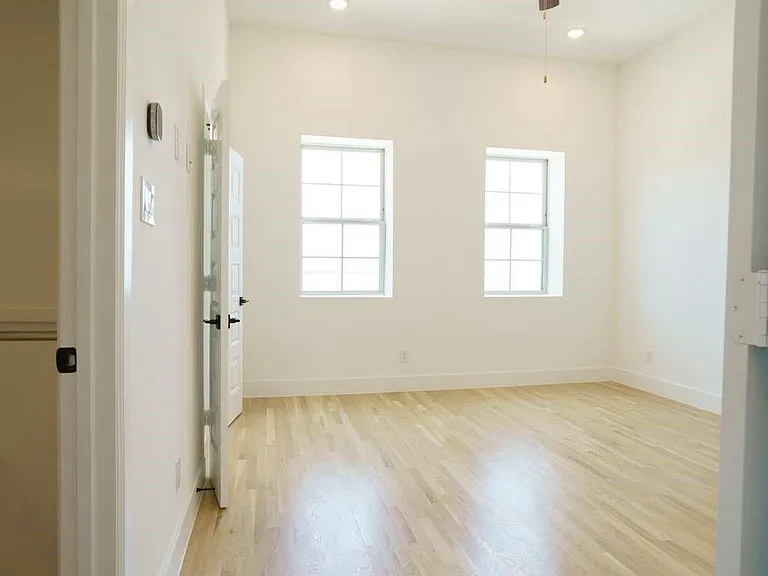 9311 Easy St — Photo 12