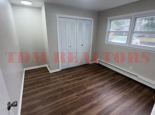 302 E Clinton St #3, Durand, MI 48429