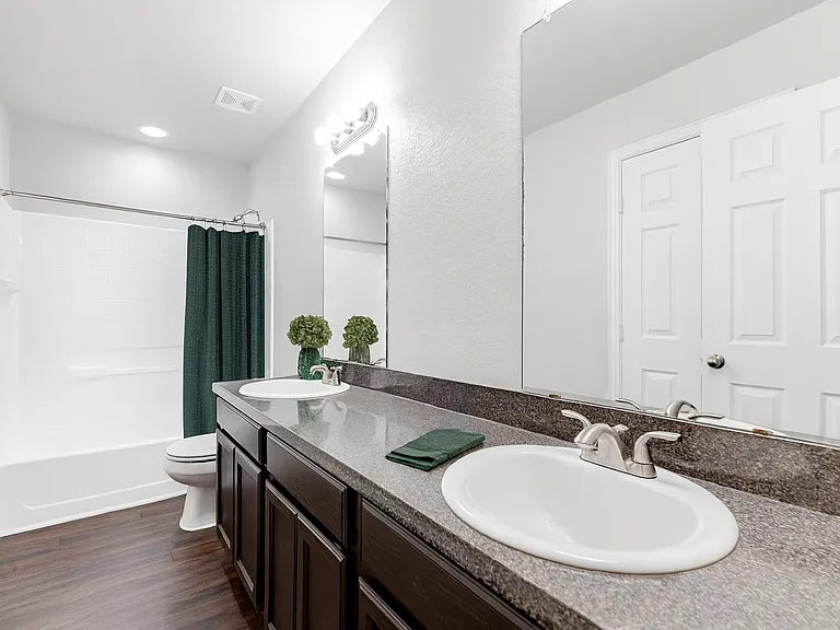 Woodhaven Villas — Photo 20