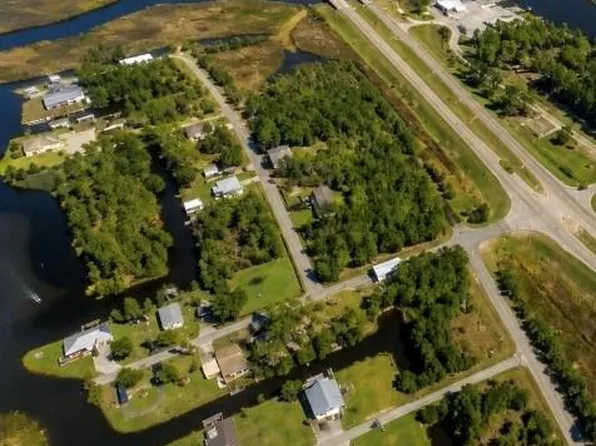 0 Etna St, Bay Saint Louis, MS 39520