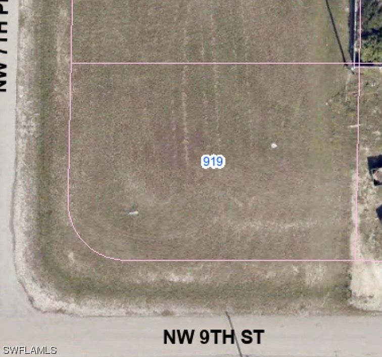 1st image of 919 NW 7th Pl