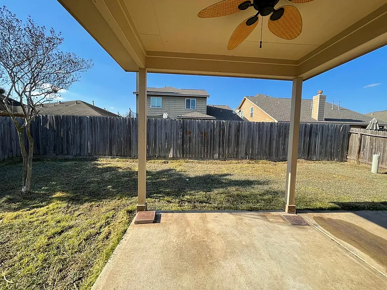 21554 Hawkspur Ridge St — Photo 14