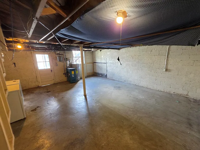 107 Virginia St — Photo 17