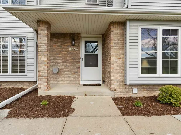 1929 Earl Rd, Iowa City, IA 52246