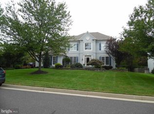 30 Eagleton Farms, Newtown, PA 18940