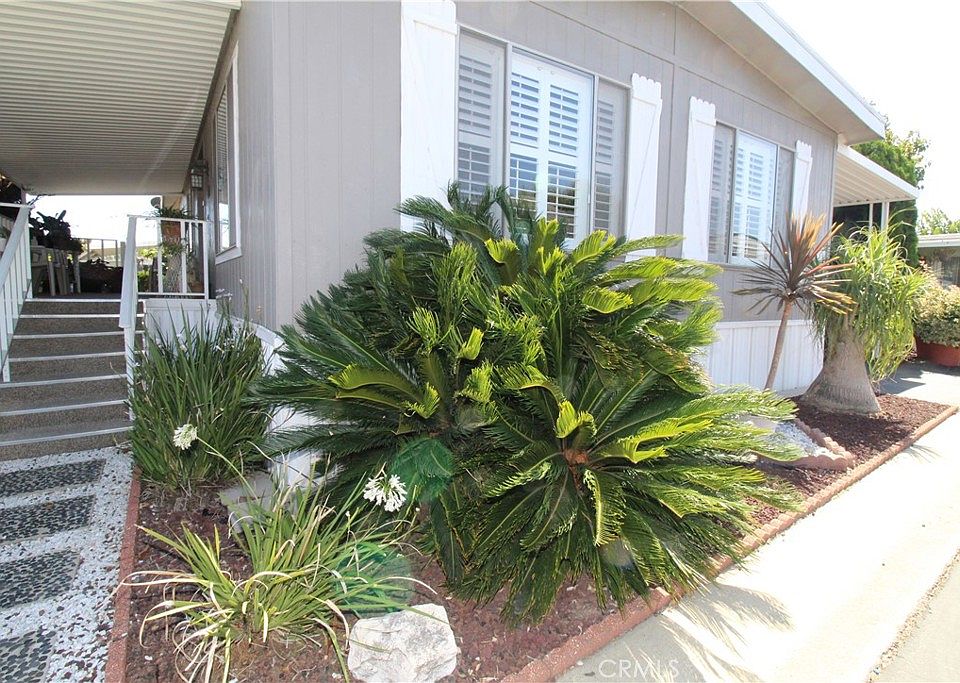 1st image of 1065 Lomita Blvd #90