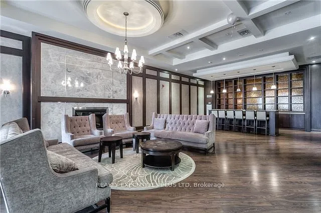 2 bed, $2,395 — Photo 2
