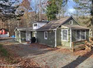 125 Ness Rd, Dingmans Ferry, PA 18328
