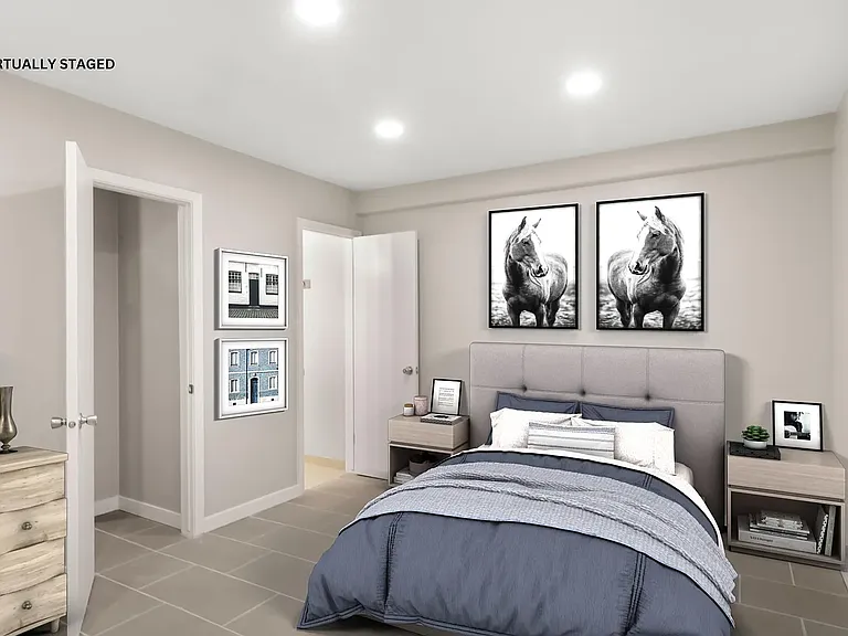 976 S 50th Ave — Photo 30
