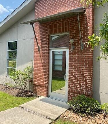 2nd image of 661 River Highlands Blvd #100