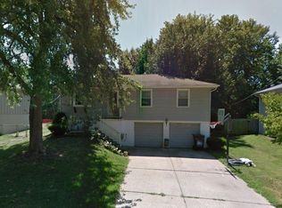 1934 S Leslie Dr, Independence, MO 64055