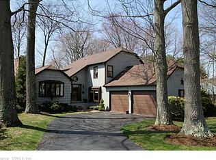 12 Deer Path Rd, Branford, CT 06405