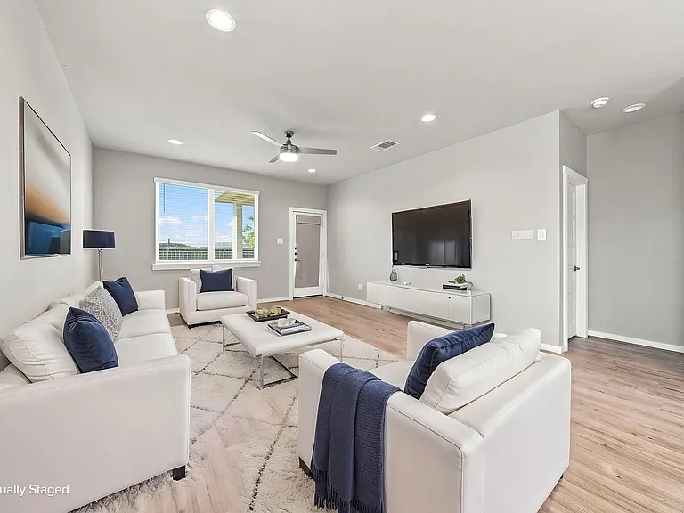 2807 Chancery Summit Ct — Photo 4