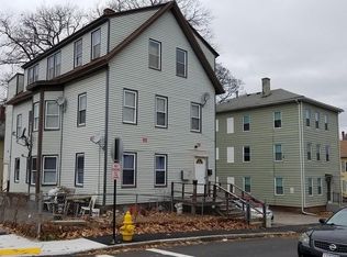 1 Denny St APT 3, Worcester, MA 01609