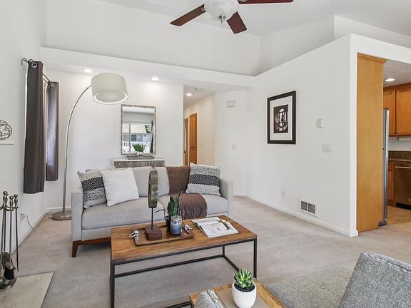 3rd image of 2968 Moorpark Ave APT 2