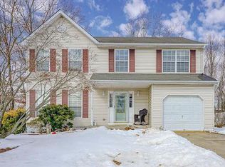 9 Ashland Ave, Sicklerville, NJ 08081