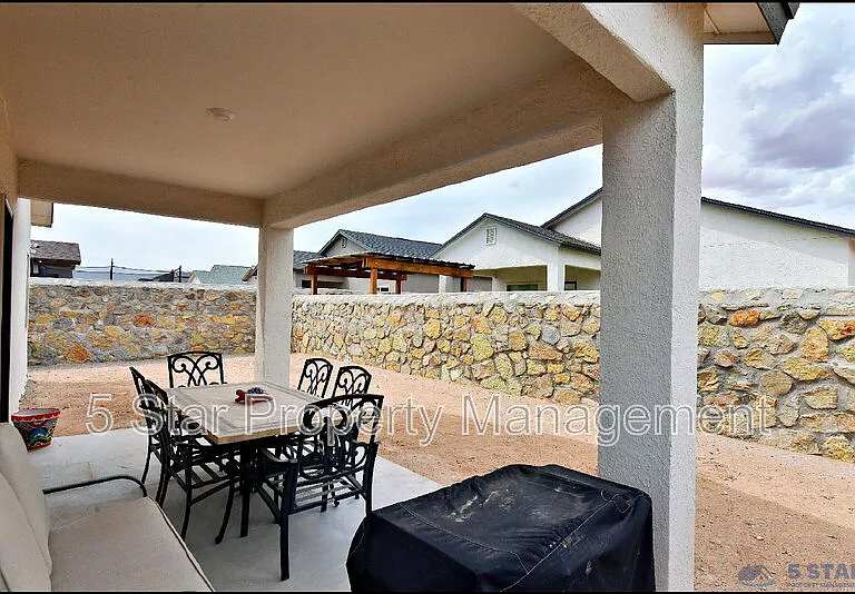 15237 Ambition Ave — Photo 37
