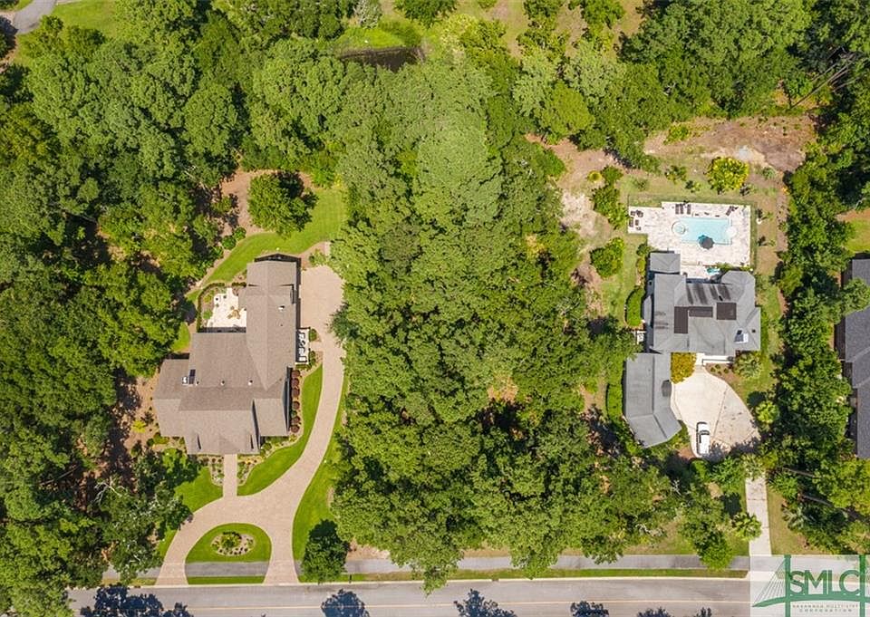 1st image of 122 Waterway Dr