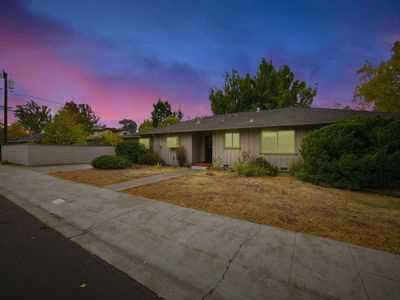 339 El Verano Ave, Palo Alto, CA, 94306