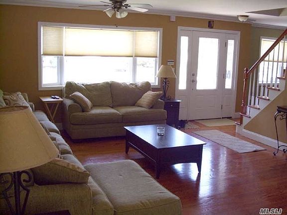 5th image of 2996 Lawrence Dr