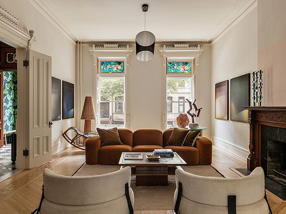 3rd image of 234 Clinton St #1