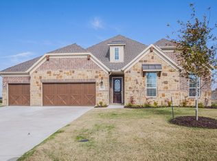 3926 Clear Water Ln, Nevada, TX 75173