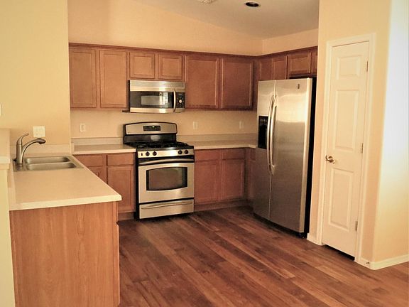 3rd image of 12388 N Globe Mallow Pl