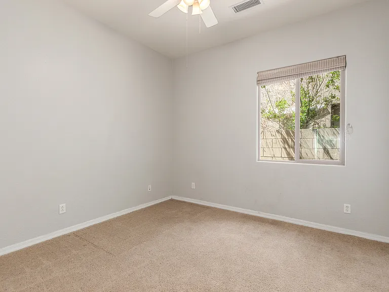 2789 N Heritage St — Photo 21