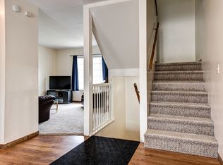 884 Zimmerman Rd, Woodstock, IL 60098