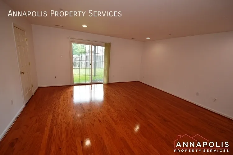 1016 Meandering Way — Photo 18