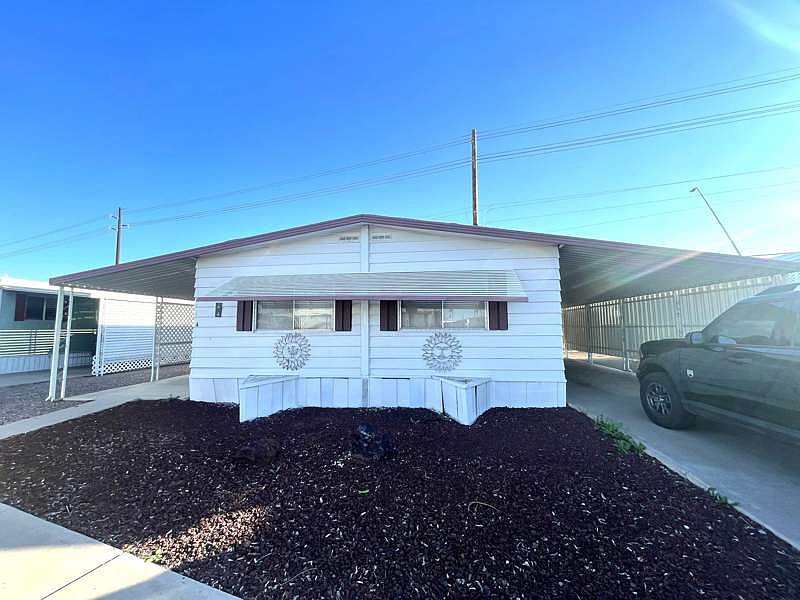 1st image of 305 S Val Vista Dr Lot 4