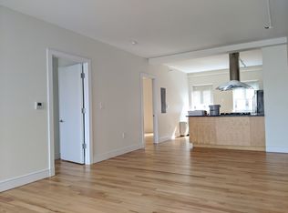 217 Front St APT 4E, New York, NY 10038
