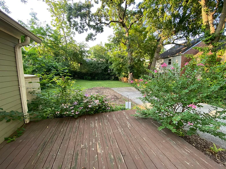 6839 Waldemar Ave — Photo 50