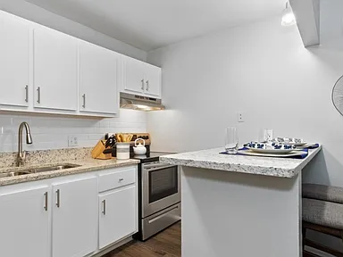 Sherwood Oaks Apartment Homes