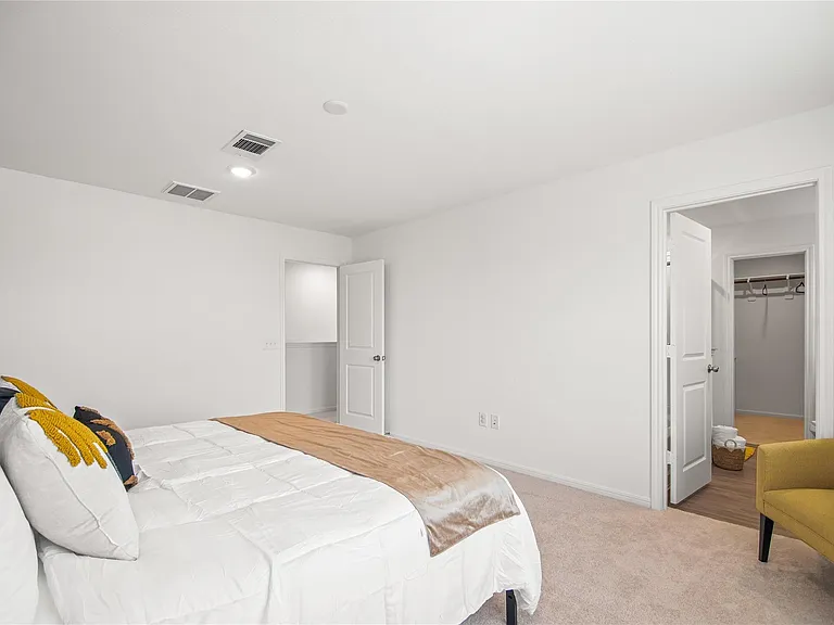 1001 Caramel Shores Dr — Photo 27
