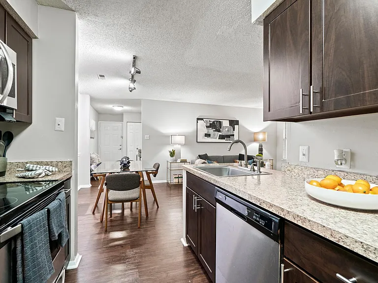 Wellesley Terrace At Short Pump — Photo 9