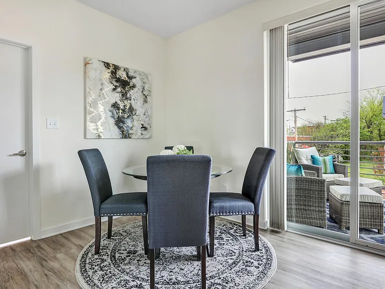 1312 Bainbridge St #202 — Photo 6