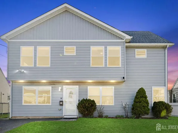 111 Daniel St, Carteret, NJ 07008