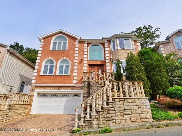 46 Michael Loop, Staten Island, NY 10301