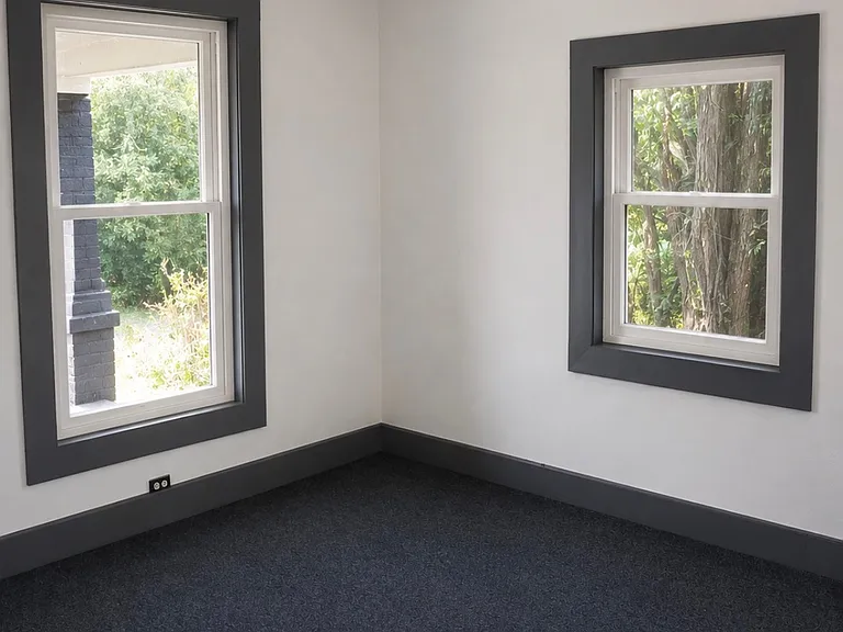 2341 Parker Ave — Photo 4