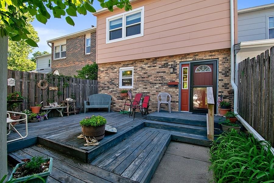 1st image of 1224 Truman Pl