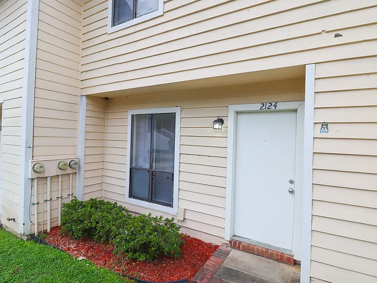2124 Continental Ave — Photo 23