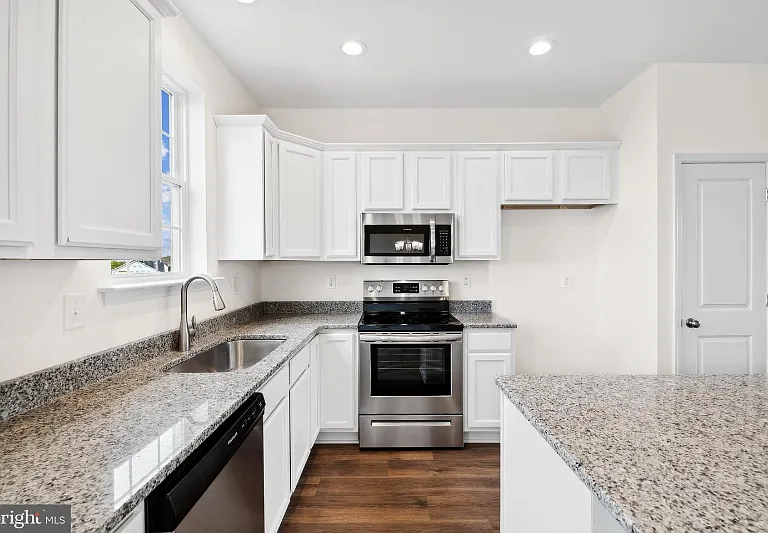 2668 Brownstone Dr #1 — Photo 2