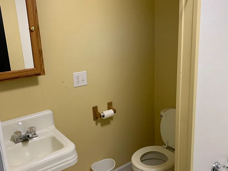 312 Aden St #5 — Photo 4