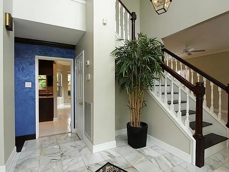 23035 Lanham Dr — Photo 7