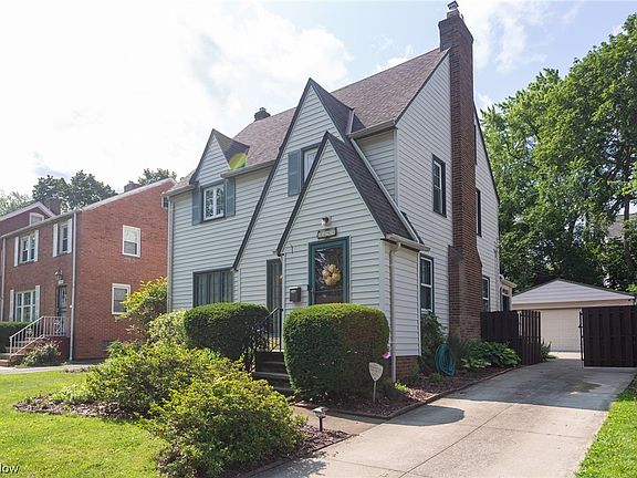 2nd image of 3384 Meadowbrook Blvd